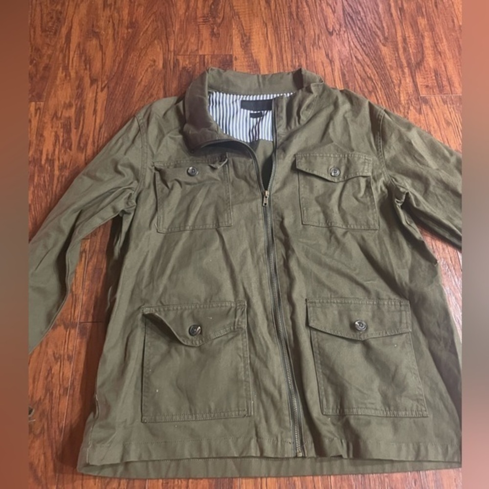Craft + flow size medium green jacket